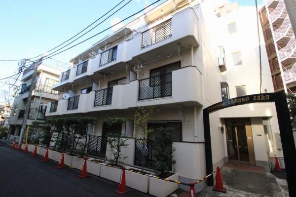 ジュネスカムロ坂